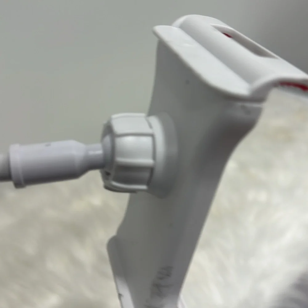 Hands-free flexible, phone holder